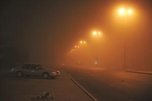 غبار واتربة وانعدام شديد للرؤية 	تصوير هاني الشمري﻿