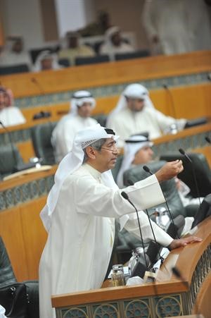 عادل الخرافي متحدثا﻿