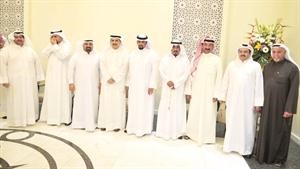لقطة تذكارية بمناسبة افتتاح صالة افراح مشرف﻿