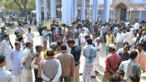 محكمة هندية تنظر نزاعاً على قطعة أرض بين أسرتين شيعية وسنية منذ 135 عاماً
