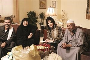 سعد الفرج وهبة الدري واسمهان توفيق وابراهيم الحساوي﻿