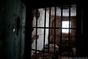 الحكم على يابانية بالسجن 30 سنة بعد أن تركت ولديها يموتان جوعاً