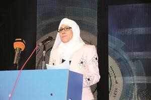 الفنانة القديرة مريم الصالح تلقي كلمة يوم المسرح العالمي