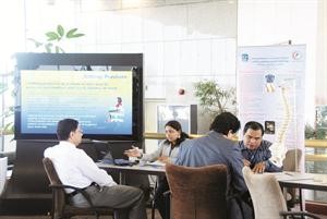البنك الوطني يهتم بصحة موظفيه﻿