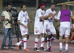 لاعبوا الكويت يحتفلون بهدف عصام جمعة ولقب الدوري الازرقكوم