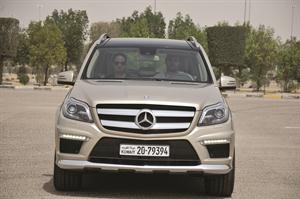 قوة واداء رياضي يظهر على مقدمة GL 500