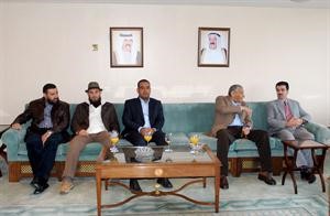  جانب من الوفد المرافق للراشد
