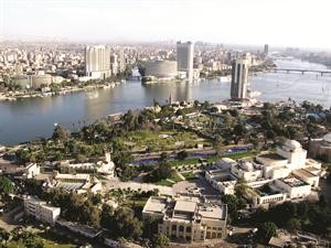 عبدالمقصود: لم يتعرض أي سائح في مصر منذ ثورة يناير لأي اعتداء .. والخلافات السياسية أمر طبيعي في دولة  ديموقراطية