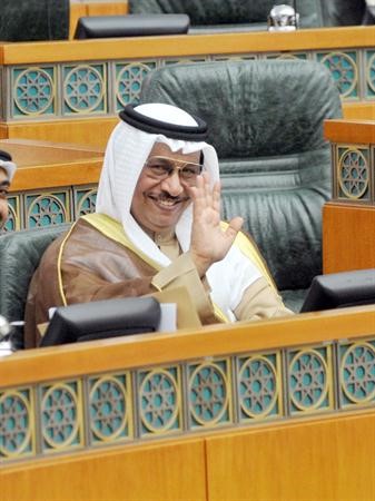 سمو رئيس مجلس الوزراء الشيخ جابر المبارك خلال الجلسة