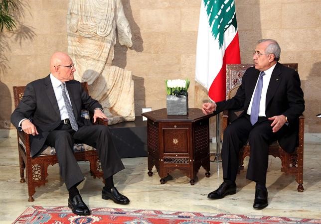 الرئيس ميشال سليمان يكلف تمام سلام بتشكيل الحكومة اللبنانية الجديدة ﻿