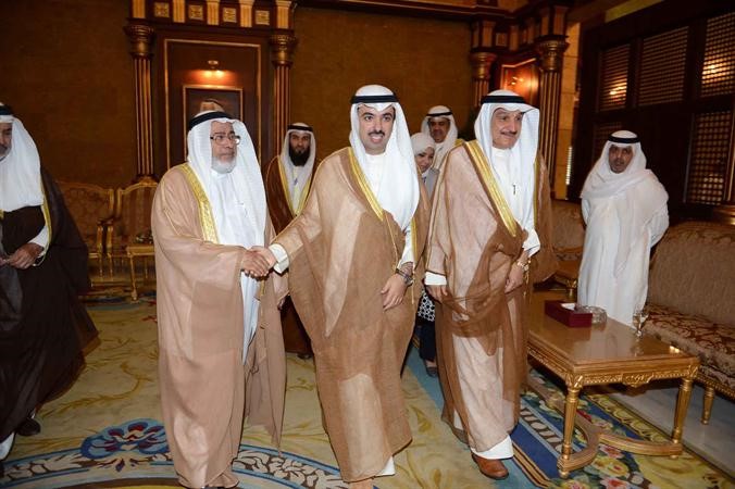الراشد مستقبلا نظيره في البحرين خليفة الظهراني﻿