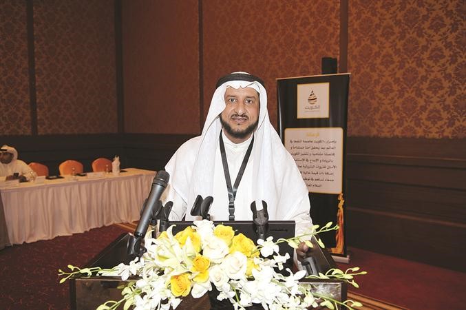 احمد العربيد خلال الندوة 