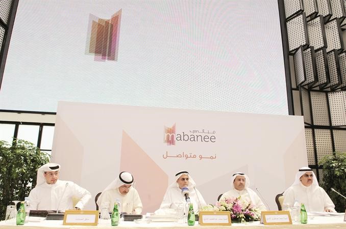 محمد عبدالعزيز الشايع مترئسا الجمعية العمومية 	قاسم باشا﻿