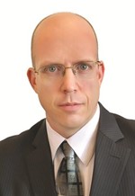 دان زيزتس ﻿