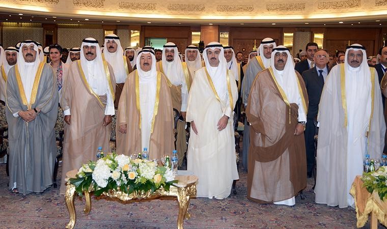 صاحب السمو الامير الشيخ صباح الاحمد وسمو ولي العهد الشيخ نواف الاحمد ورئيس مجلس الامة علي الراشد وجاسم الخرافي والشيخ مشعل الاحمد والشيخ شملان العبدالعزيز في مقدمة الحضور﻿