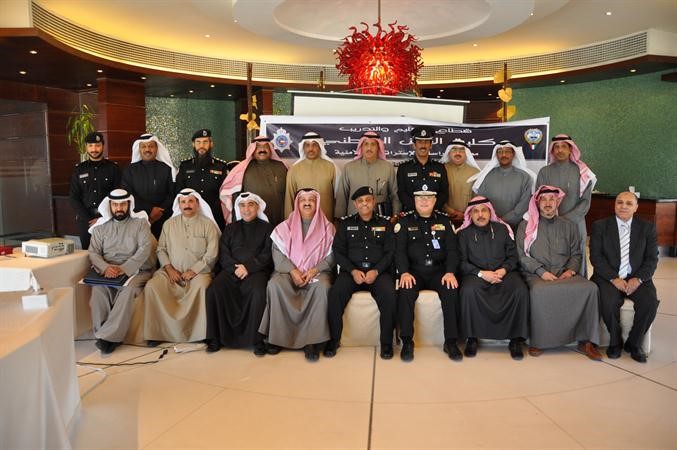 العمداء شهاب الشمري ومازن الجراح واحسان العويش من ابرز المشاركين في الحلقة النقاشية﻿