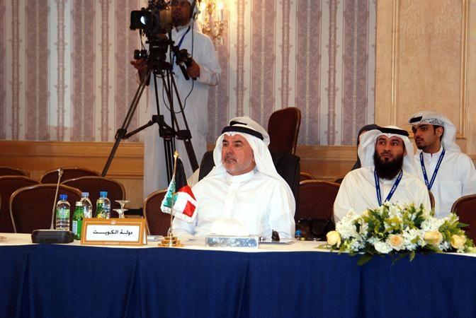 صالح عاشور خلال اجتماع اللجنة السياسية في مؤتمر الاتحاد البرلماني العربي﻿