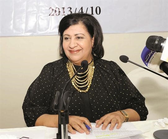 الاعلامية القديرة امل عبدالله
