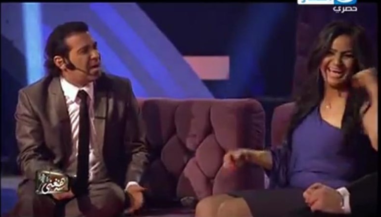 بالفيديو.. سعد الصغير يطلب يد الفنانة هدى على الهواء مباشرة!