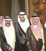 السفير عبدالعزيز الفهيد يبارك
