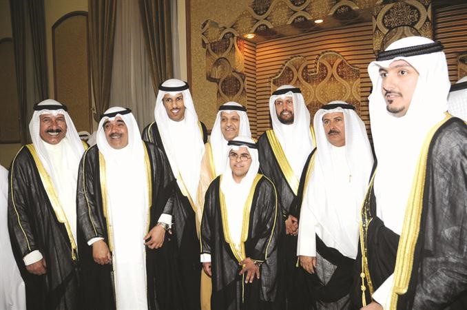 الشيخ فيصل المالك مهنئا
