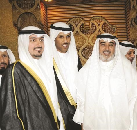 سالم السوارج يبارك
