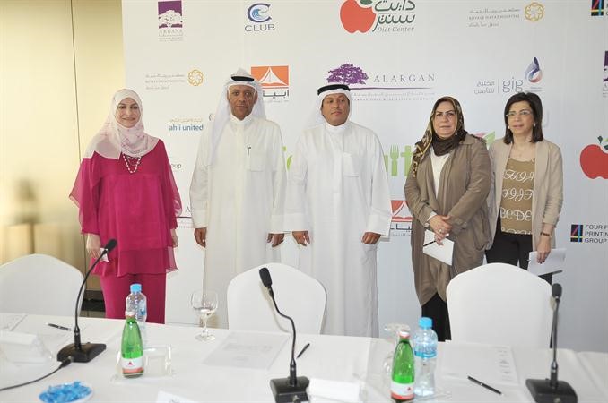 المشاركون في المؤتمر الصحافي	اسامة ابو عطية﻿