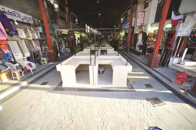 منظر خارجي للسوق	اسامة ابو عطية﻿