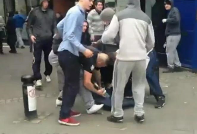 بالفيديو.. جماهير نيوكاسل تشتبك مع الشرطة عقب الخسارة من سندرلاند