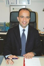 د.المطير لـ « الأنباء»: التدخل المحدود أثبت نجاحه  في جراحات العمود الفقري بالتحسن السريع وقلة المضاعفات وعدم فقدان للدم