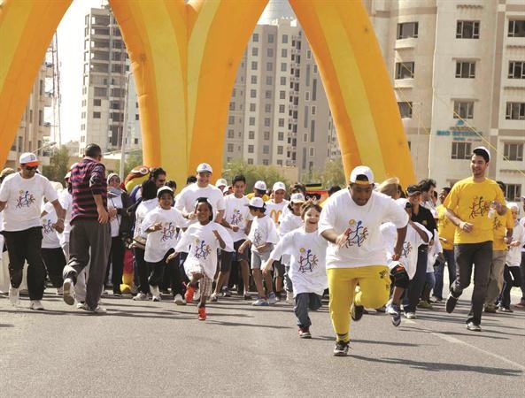 مشاركة كبيرة بماراثون مدرسة دسمان النموذجية برعاية ماكدونالدز