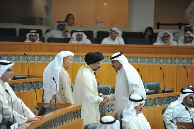 تحية بين الشيخ صباح الخالد والسيد حسين القلاف﻿