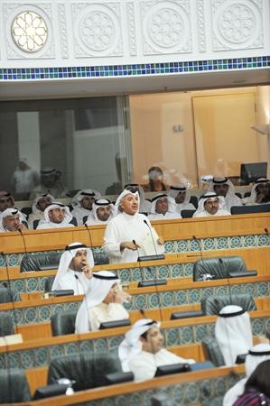 دعبدالحميد دشتي متحدثا