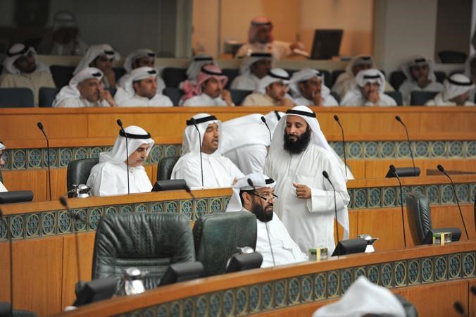 سعود الحريجي ودعلي العمير ومبارك النجادة واحمد لاري