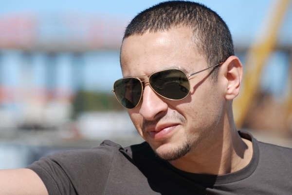 حمادة هلال: أريد الغناء باللهجة الخليجية
