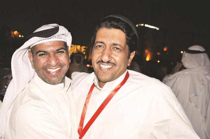 احمد طحيشل يتلقى التهاني من الرشيدي﻿