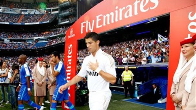 «طيرات الإمارات» ترعى قميص ريال مدريد وتجدد عقدها مع باريس سان جرمان