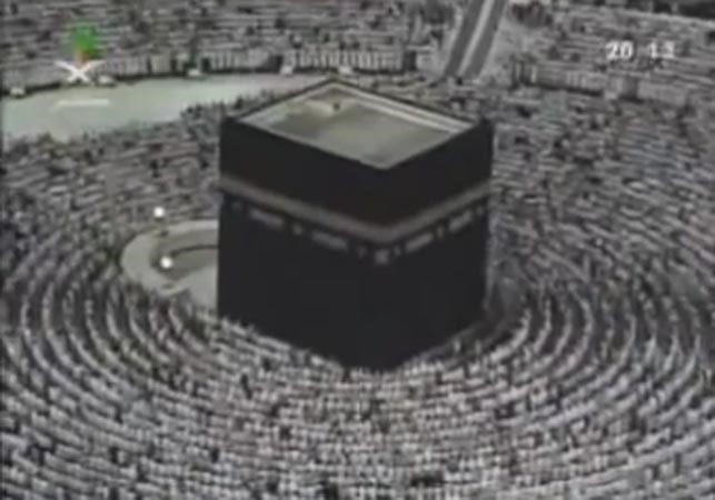 بالفيديو.. معجزة في مكة تحدث كل يوم أذهلت العالم