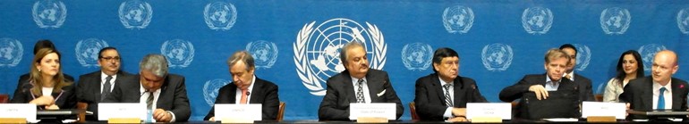 السفير ضرار رزوقي مع عدد من رؤساء وممثلي المنظمات الاممية لمناقشة تقديم الدعم اللازم للاجئين السوريين ﻿