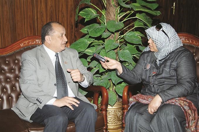 رئيس جامعة طنطا دعبدالحكيم عبدالخالق متحدثا لـ الانباء﻿