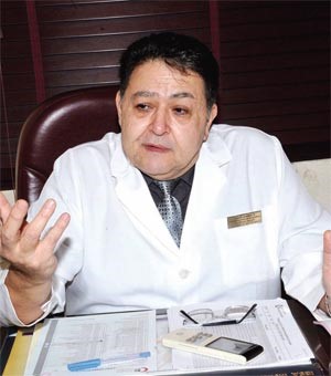 دمحمد اكرم استشاري الانف والاذن والحنجرة متين غوزال