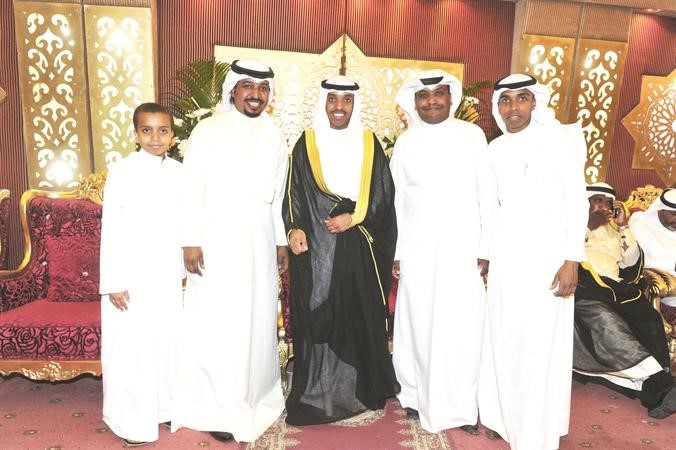 المعرس متوسطا مشعل وعادل وثامر وماجد المطيري