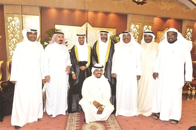 عبدالعزيز وفيصل وخليفة المطيري والمعرس خليف المطيري وفهد العجمي وعادل ثامر المطيري
