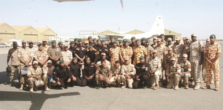  قوة الجيش التي ستشارك في تمرين حسم العقبان 2013 في قطر 