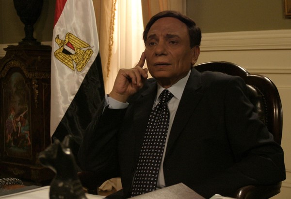 عادل إمام يقيم في جناح الملك فاروق