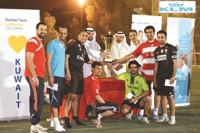 الفريق الحاصل على المركز الاول ولقب بطل الدورة فريق PP﻿