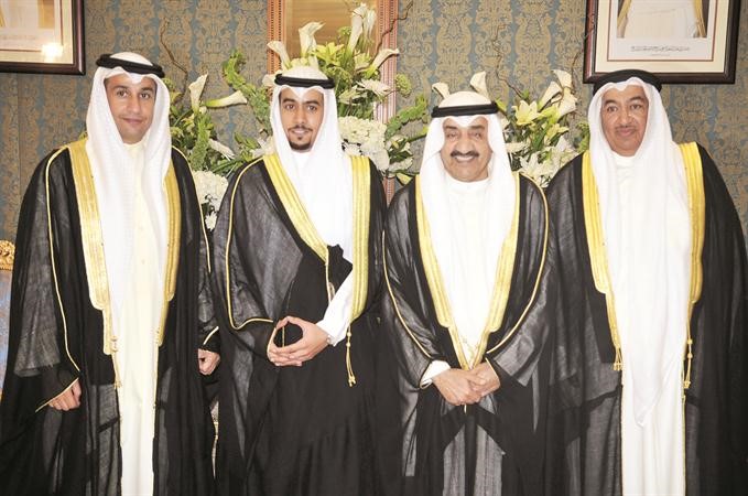 جاسم الخرافي مباركا