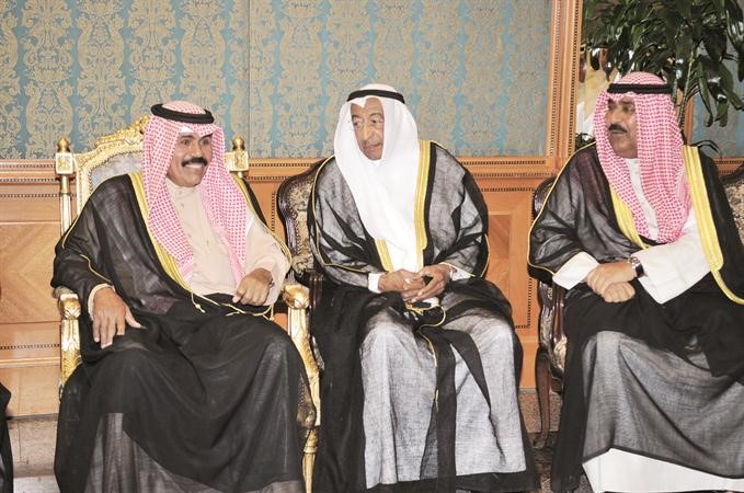 حديث بين الشيخ مشعل الاحمد ودغيشم الدغيشم وسمو ولي العهد الشيخ نواف الاحمد سعود سالم
