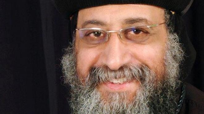 «الإخوان» يهنئون الأقباط.. والجبهة السلفية: لا يجوز.. ومن يذهب للكنيسة «آثم»!