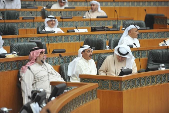 الشيخ صباح الخالد والشيخ احمد الخالد وعسكر العنزي﻿